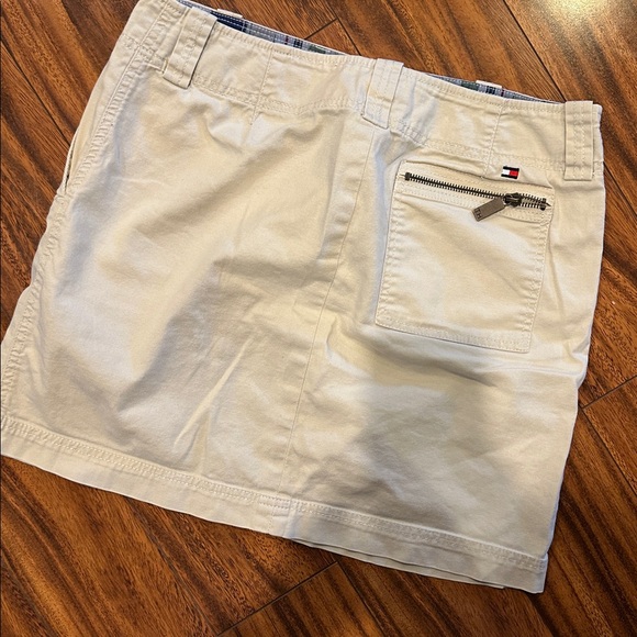 Khaki Tommy Hilfiger Mini Skirt with Zipper Pocket - Picture 2 of 3